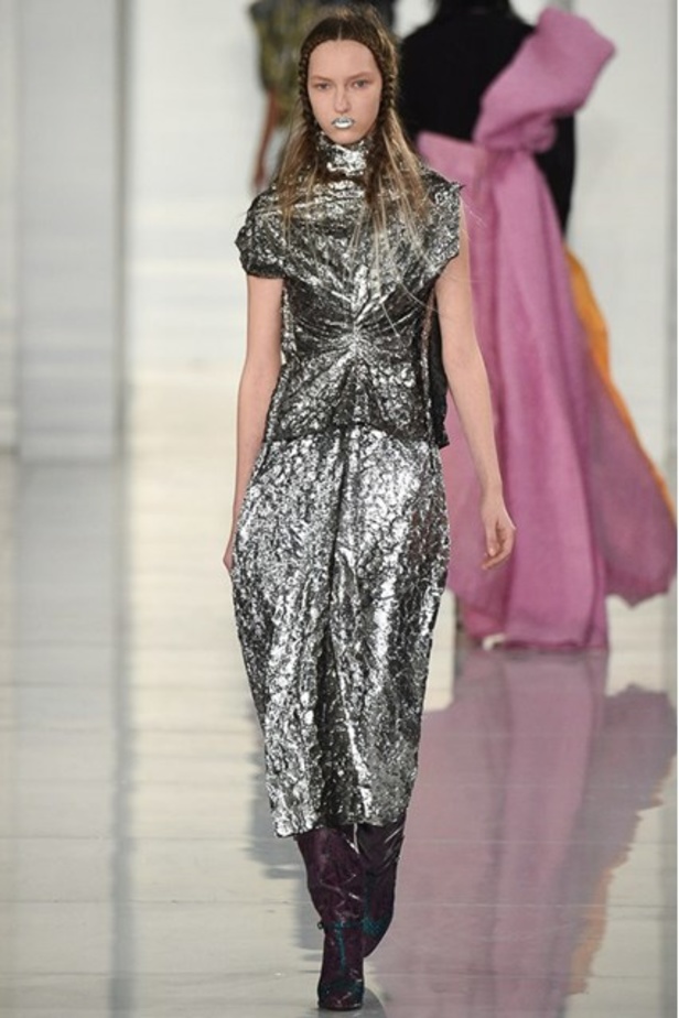 مجموعة فوضويّة وعشوائية لـMaison Margiela في عرض ربيع وصيف 2016