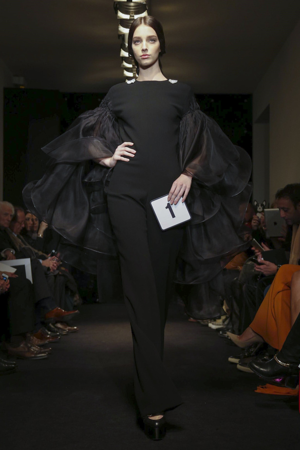 إبداعات Stephane Rolland للأزياء الفاخرة في عرض ربيع وصيف ٢٠١٦