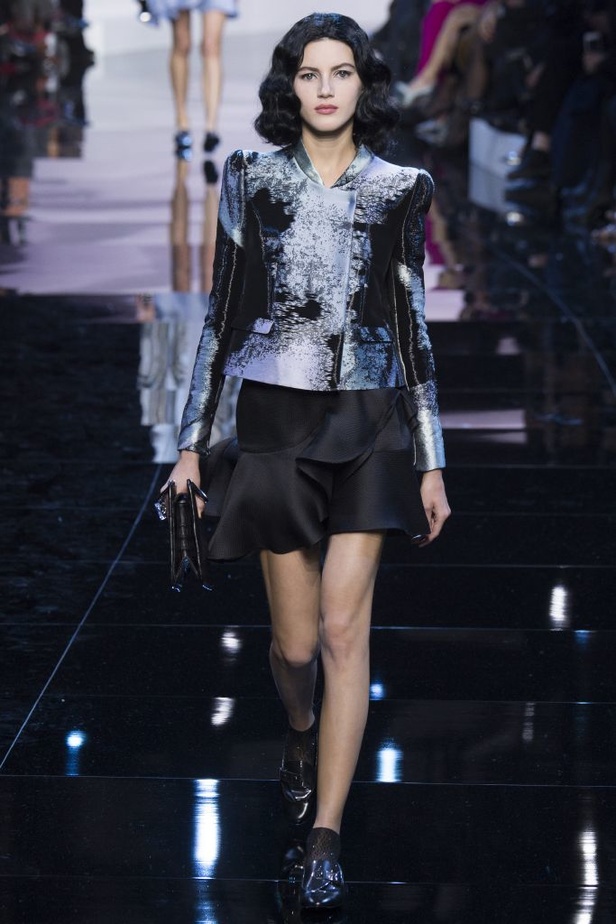 عرض "جورجيو أرماني بريفيه" الفاخر لربيع وصيف 2016