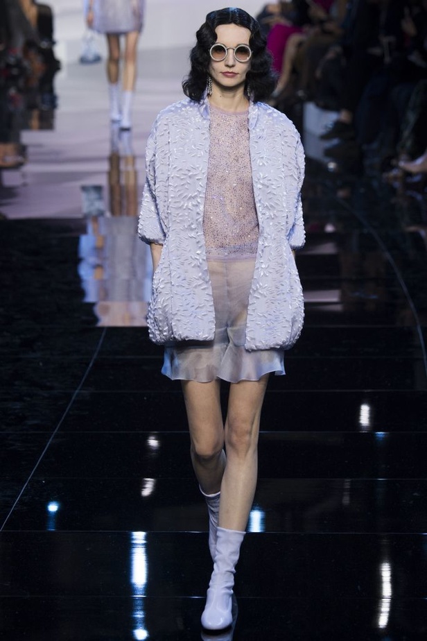 عرض "جورجيو أرماني بريفيه" الفاخر لربيع وصيف 2016