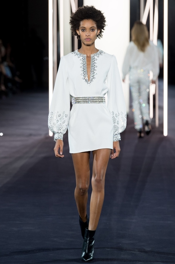 مجموعة Azzaro لربيع وصيف 2018