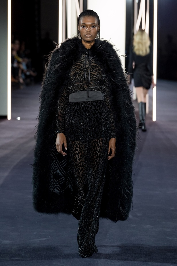 مجموعة Azzaro لربيع وصيف 2018