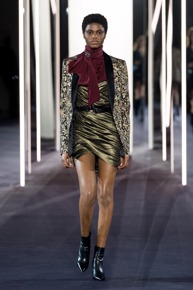 مجموعة Azzaro لربيع وصيف 2018