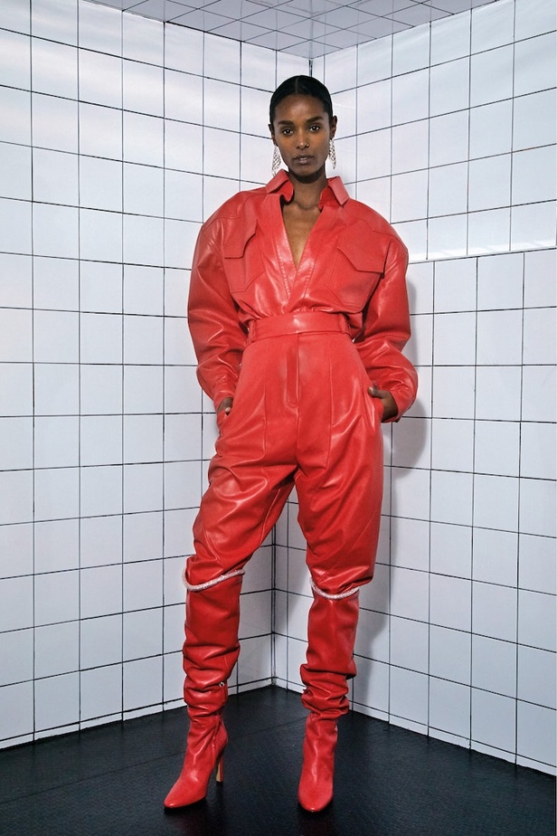 عرض أزياء ألكسندر فوتييه الهوت كوتور لربيع وصيف 2021 ضمن أسبوع الموضة في باريس !