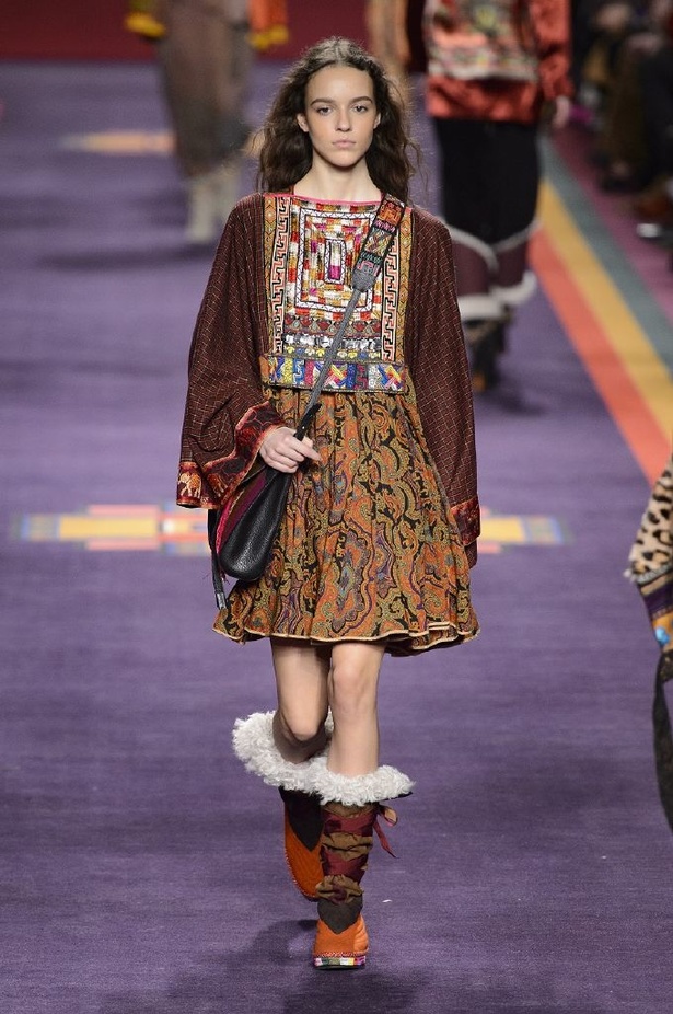 مجموعة متعددة الألوان منEtro  لخريف وشتاء 2017