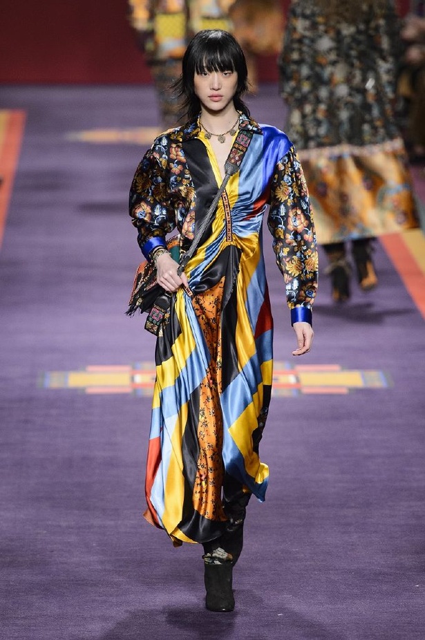 مجموعة متعددة الألوان منEtro  لخريف وشتاء 2017