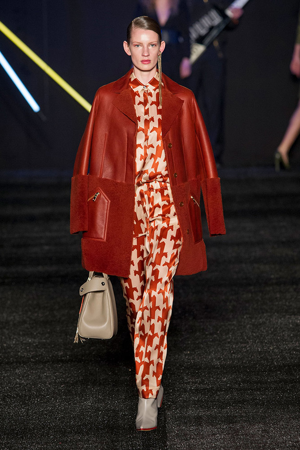 عرض أزياء Aigner لخريف وشتاء 2017