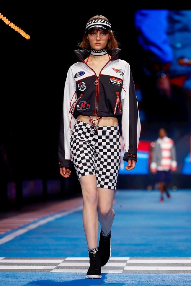 مجموعة Tommy Hilfiger للألبسة الجاهزة لربيع و صيف 2018