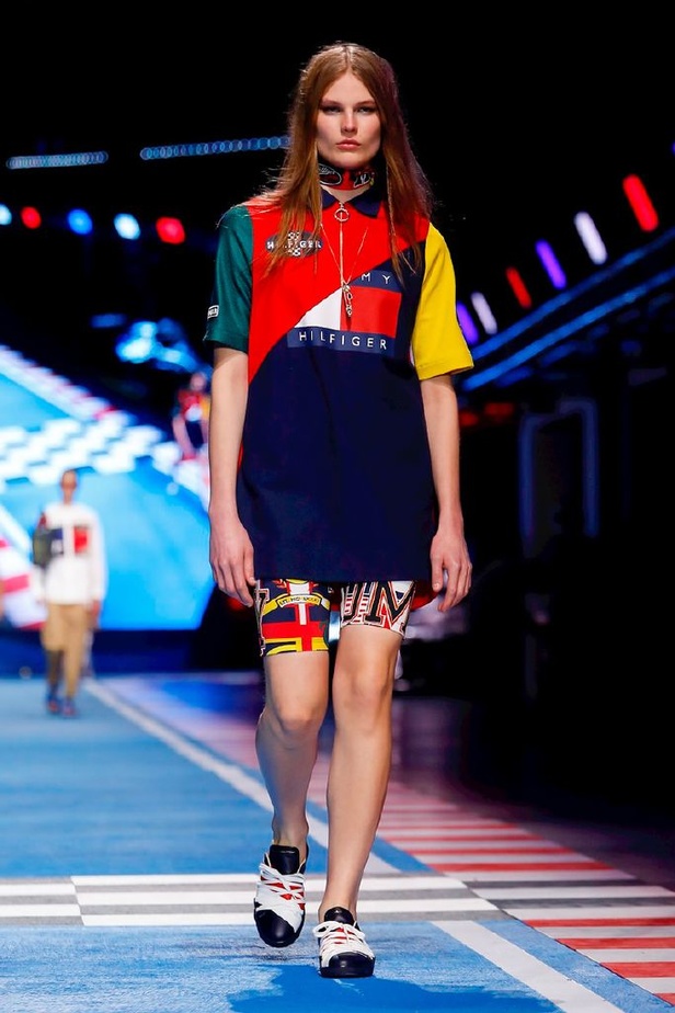 مجموعة Tommy Hilfiger للألبسة الجاهزة لربيع و صيف 2018