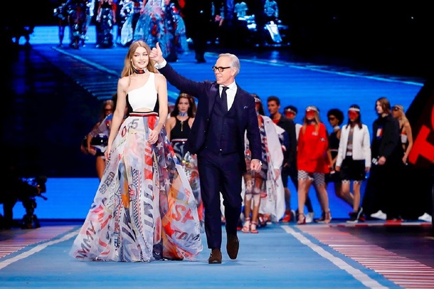 مجموعة Tommy Hilfiger للألبسة الجاهزة لربيع و صيف 2018