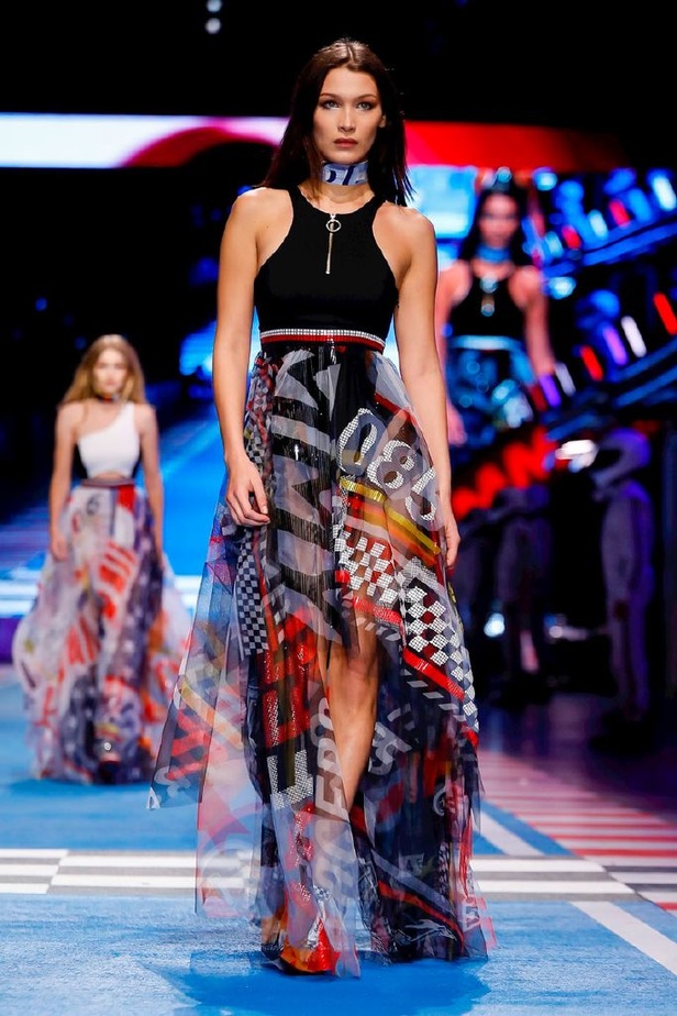 مجموعة Tommy Hilfiger للألبسة الجاهزة لربيع و صيف 2018