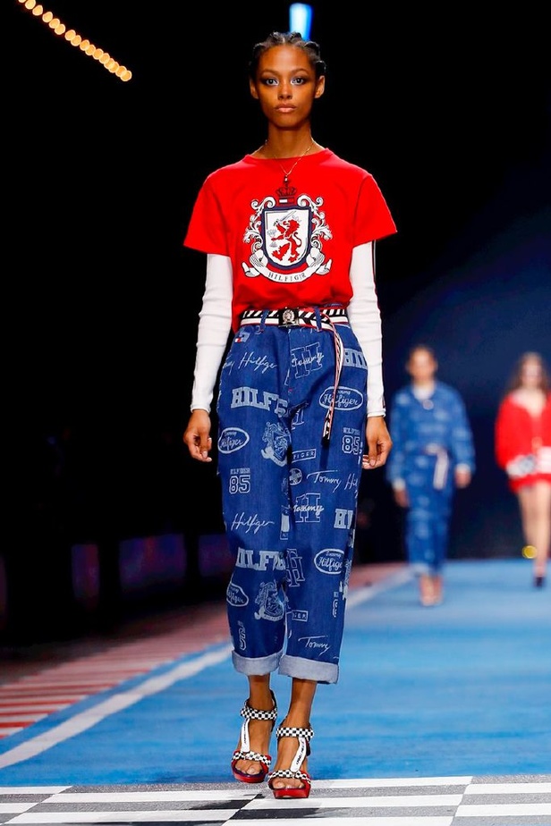 مجموعة Tommy Hilfiger للألبسة الجاهزة لربيع و صيف 2018