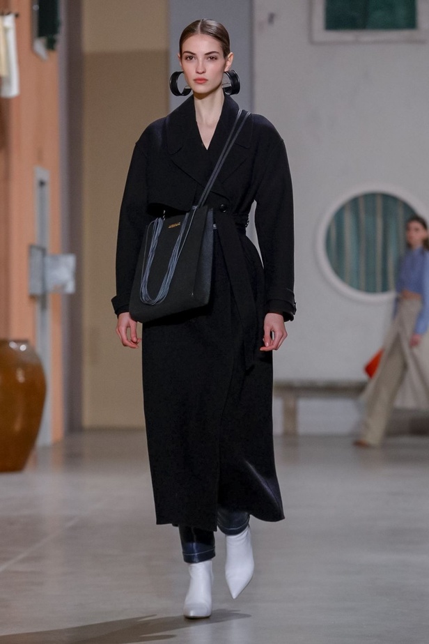 عرض أزياء Jacquemus لموسم خريف وشتاء 2019