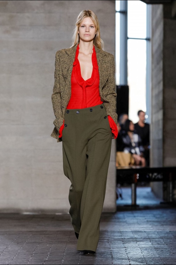 عرض أزياء Roland Mouret لخريف وشتاء 2019