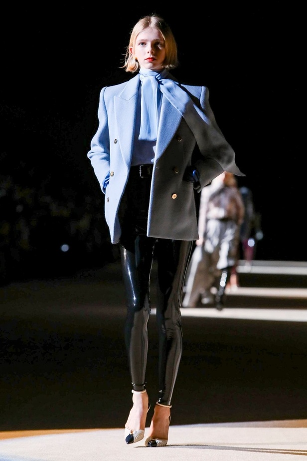 مجموعة سان لوران خريف وشتاء 2020-2021 من باريس