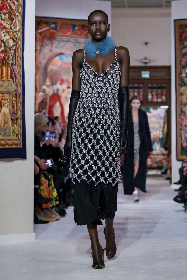 عرض مجموعة Lanvin FW20 في باريس 