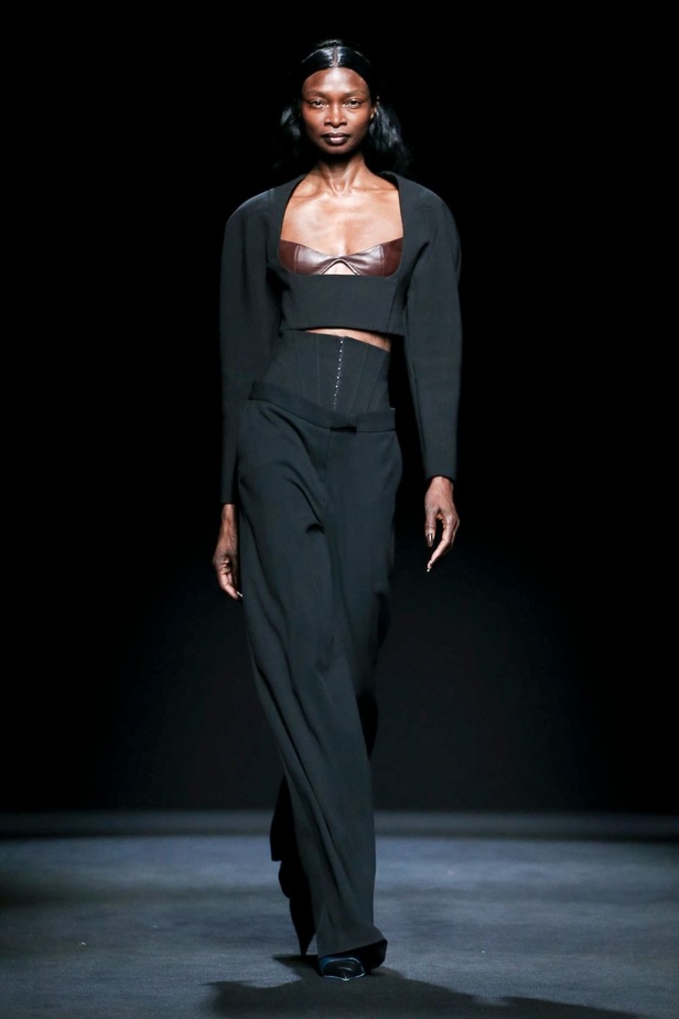 مجموعة Mugler لموسم خريف وشتاء 2020-2021