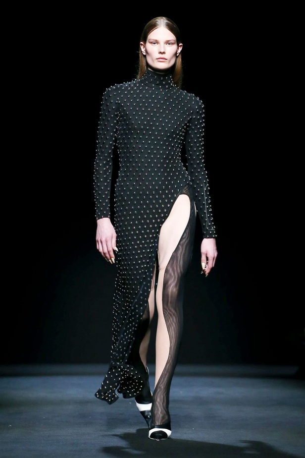 مجموعة Mugler لموسم خريف وشتاء 2020-2021