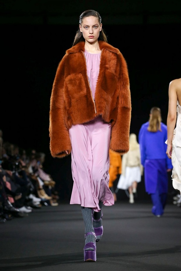 مجموعة Rochas لموسم خريف وشتاء 2020-2021