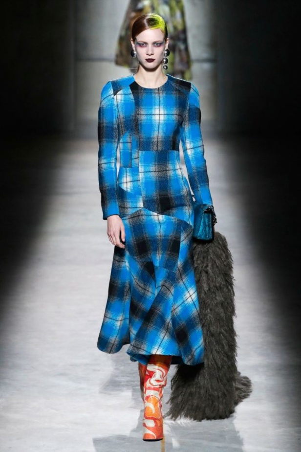 عرض مجموعة Dries Van Noten لموسم خريف وشتاء 2020