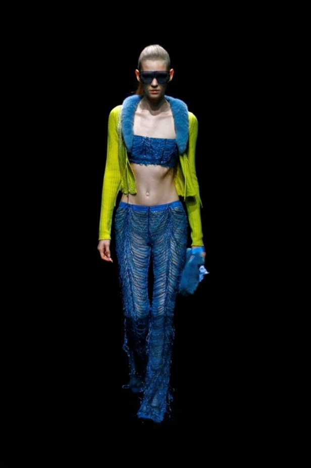 عرض أزياء BLUMARINE لخريف وشتاء 2021 في ميلانو