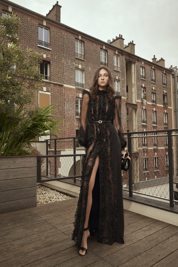 صور مجموعة زهير مراد ريزورت 2022 تنضح أنوثة وسحرًا