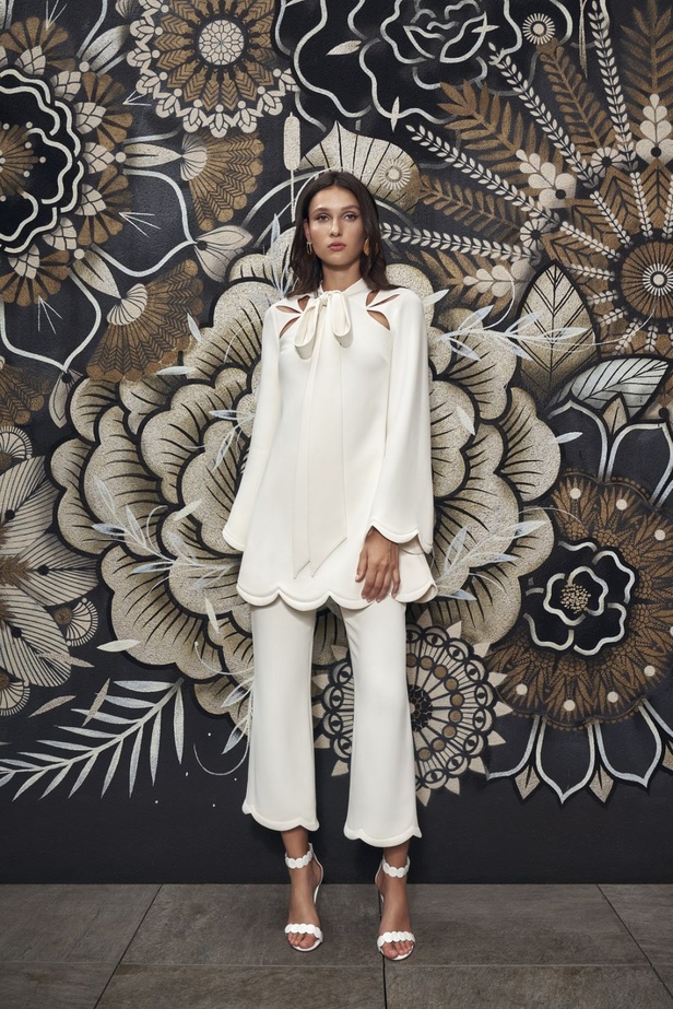 صور مجموعة زهير مراد ريزورت 2022 تنضح أنوثة وسحرًا