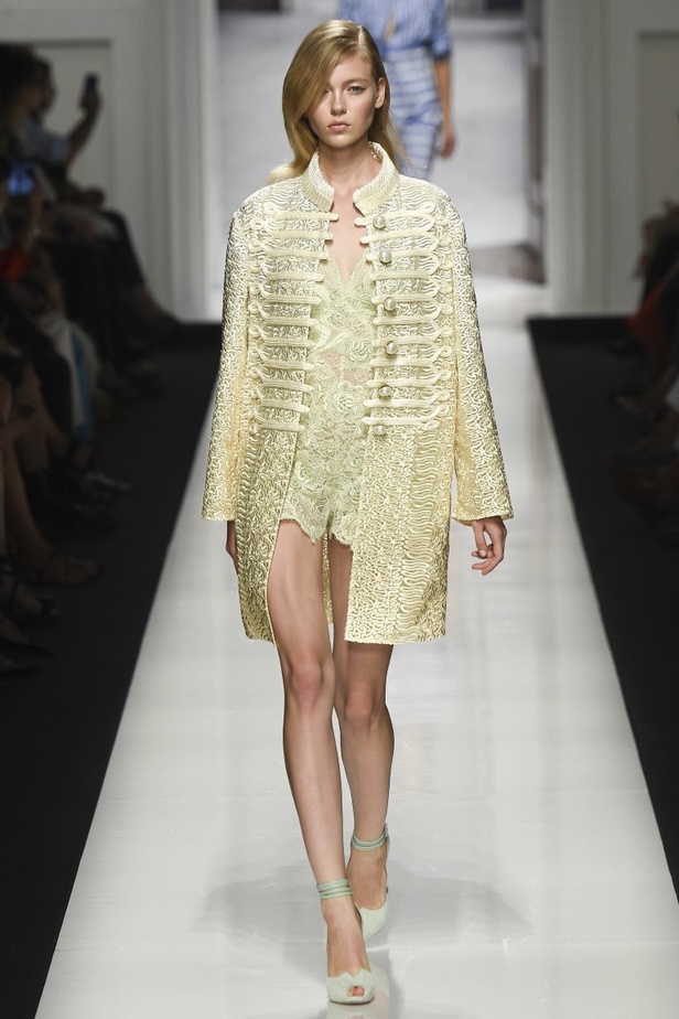 مجموعة ارمانو سيرفينو لموسم ربيع وصيف 2017