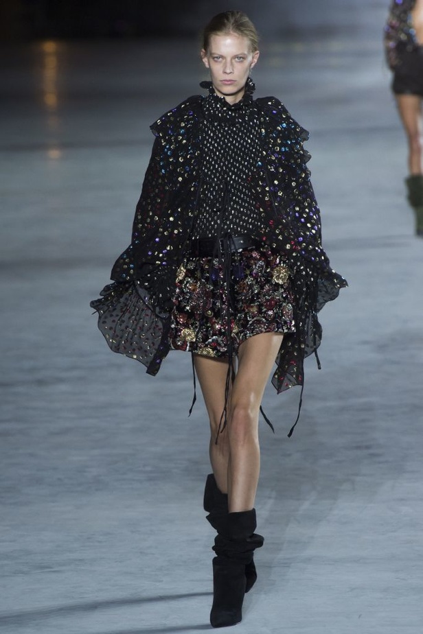 مجموعة Saint Laurent لموسمي ربيع وصيف 2018!