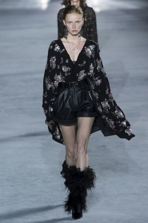 مجموعة Saint Laurent لموسمي ربيع وصيف 2018!