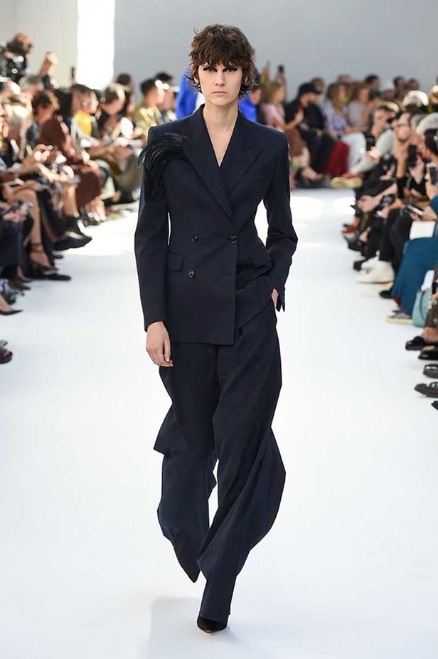 مجموعة دريز فان نوتن لموسم ربيع وصيف 2019