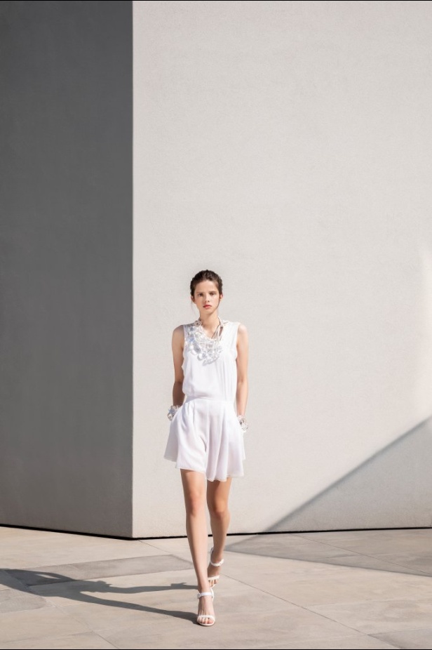 عرض أزياء Emporio Armani لربيع وصيف 2021 من أسبوع الموضة في ميلانو