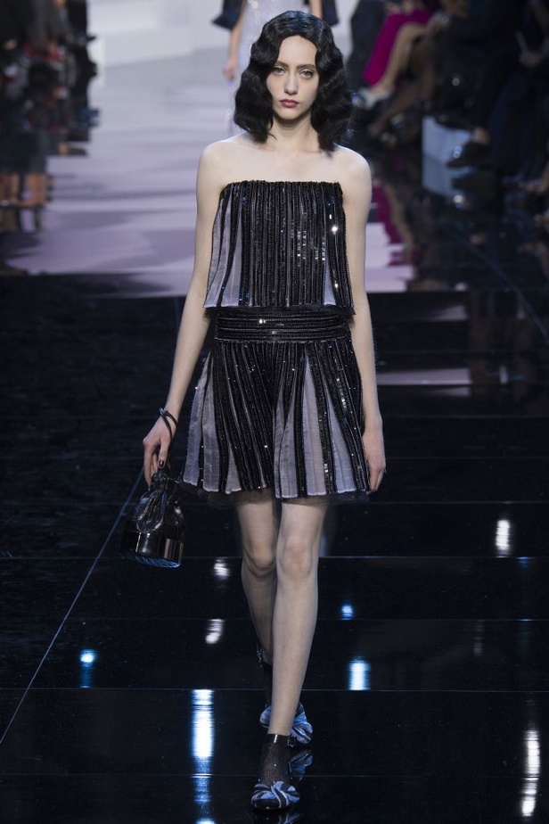 عرض "جورجيو أرماني بريفيه" الفاخر لربيع وصيف 2016