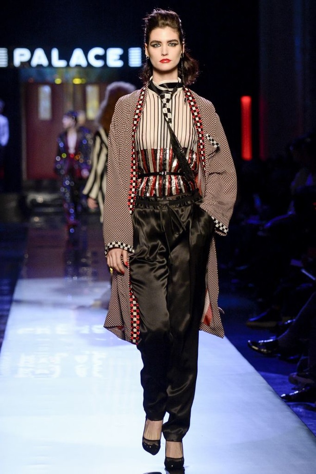 عرض أزياء جان بول غوتييه Jean Paul Gaultier لربيع وصيف 2016