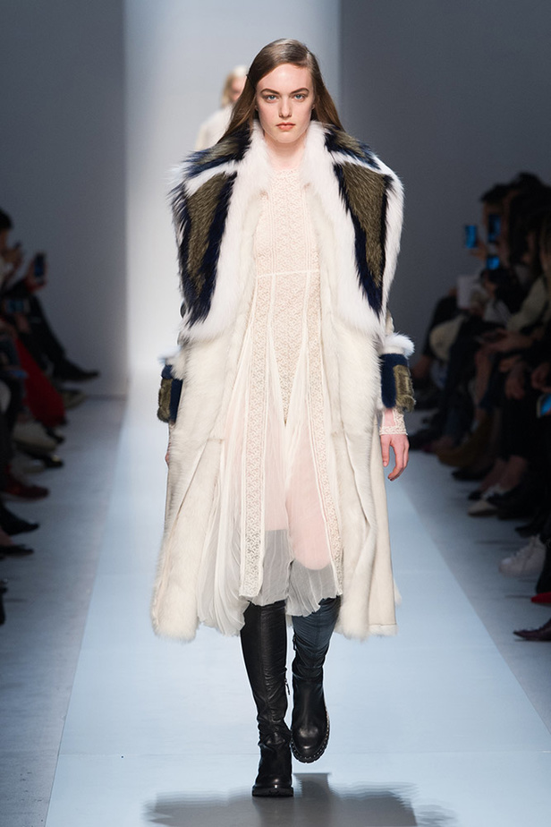 مجموعة Ermanno Scervino لخريف وشتاء 2017