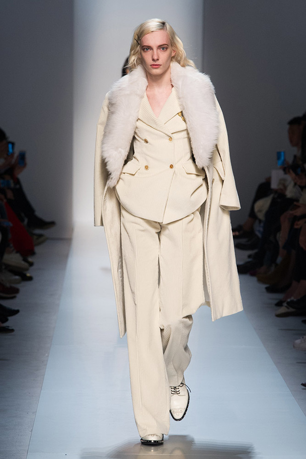 مجموعة Ermanno Scervino لخريف وشتاء 2017