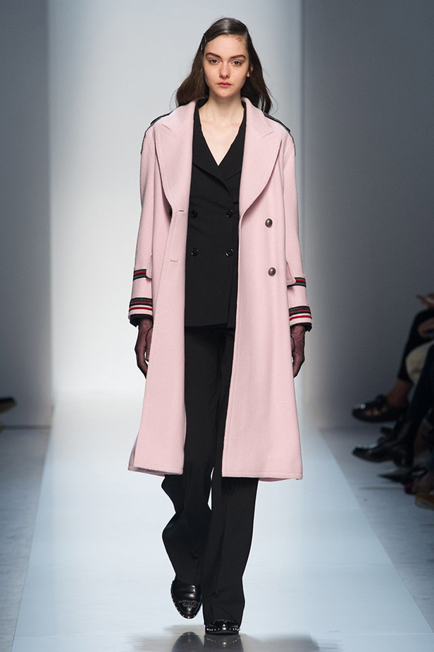 مجموعة Ermanno Scervino لخريف وشتاء 2017