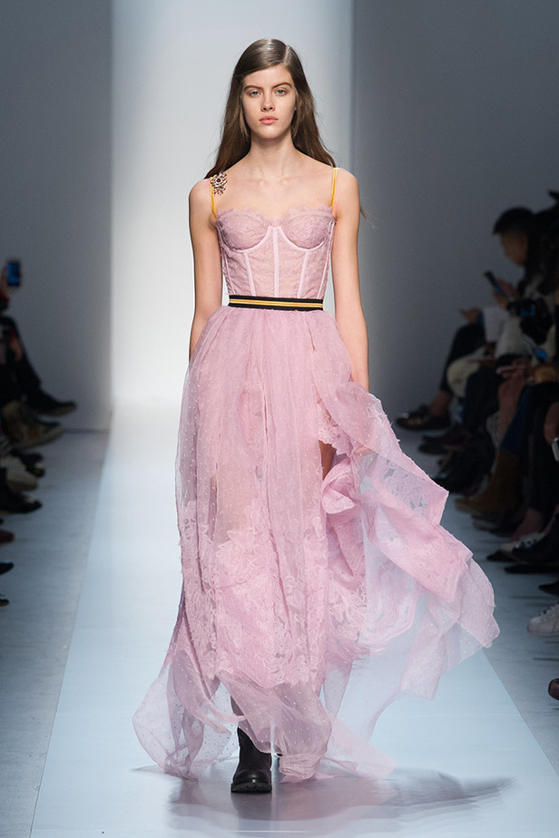 مجموعة Ermanno Scervino لخريف وشتاء 2017