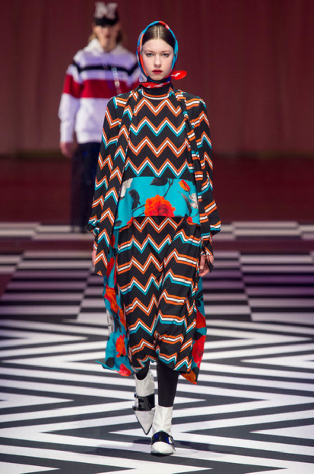 عرض أزياء Msgm لخريف وشتاء 2017