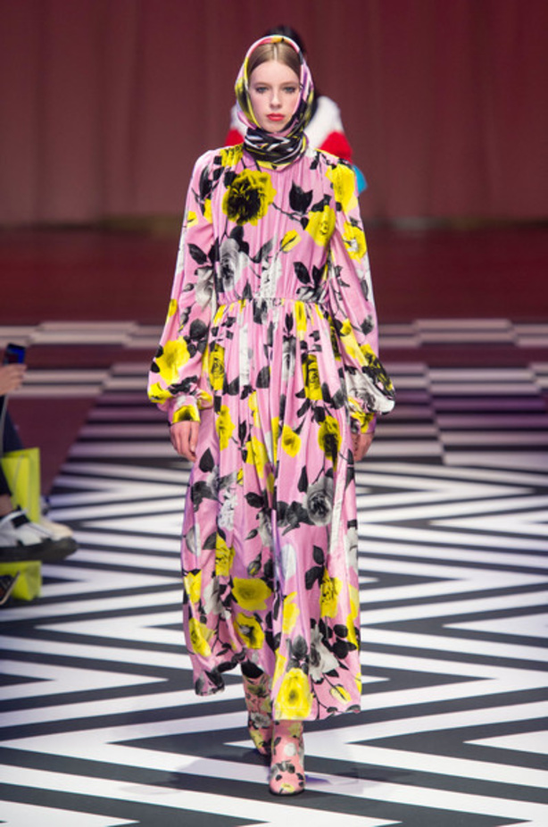 عرض أزياء Msgm لخريف وشتاء 2017