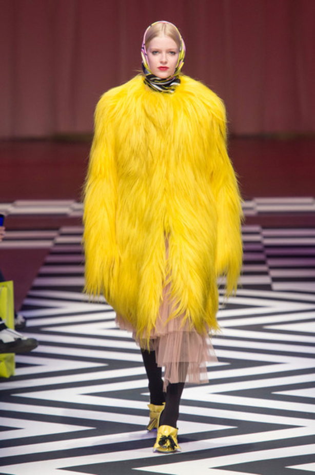 عرض أزياء Msgm لخريف وشتاء 2017