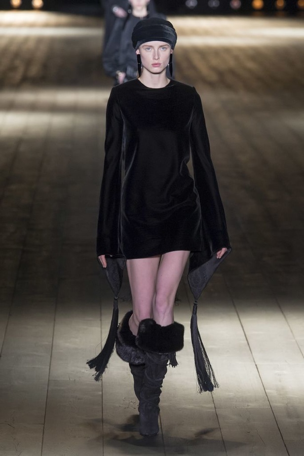 مجموعة Saint Laurent لخريف وشتاء ٢٠١٨ !