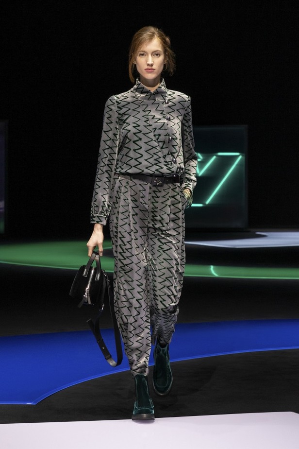 عرض أزياء  Emporio Armani لخريف وشتاء 2021-2022