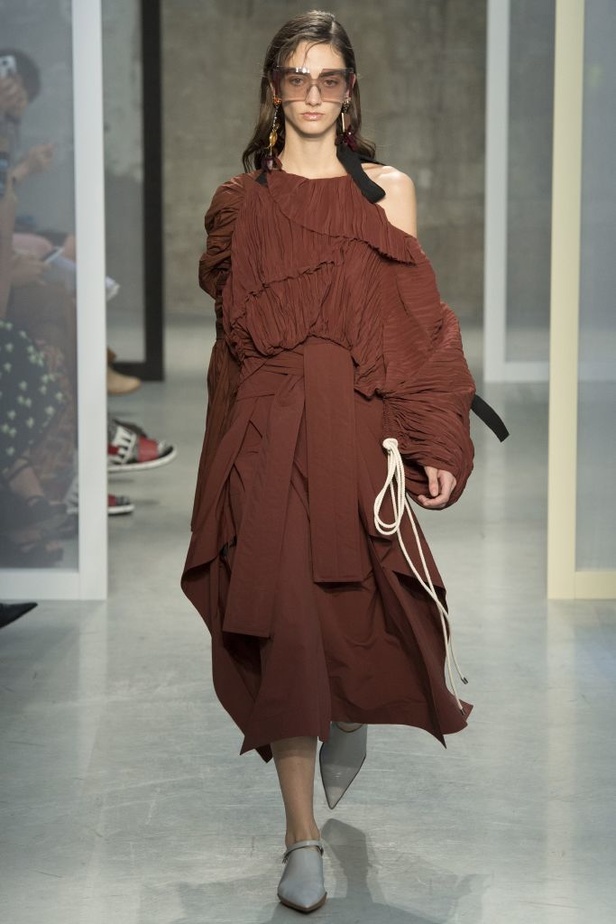 مجموعة Marni لربيع وصيف 2017..