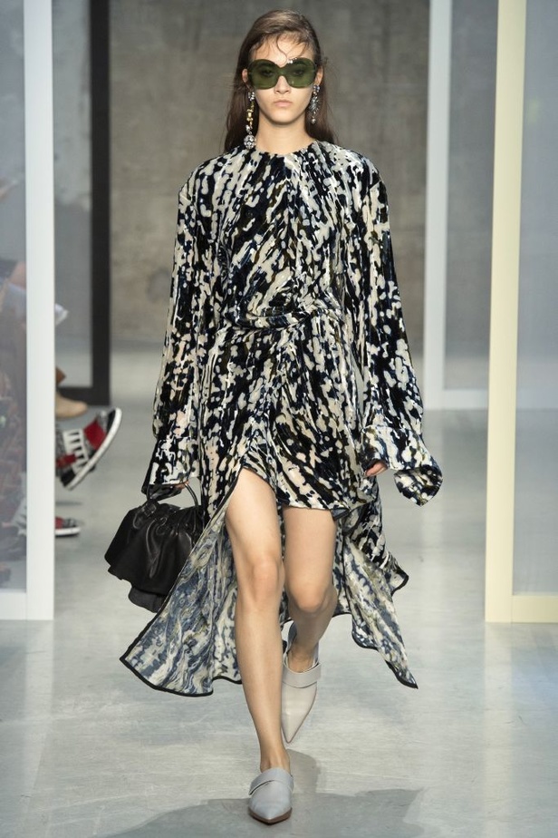 مجموعة Marni لربيع وصيف 2017..