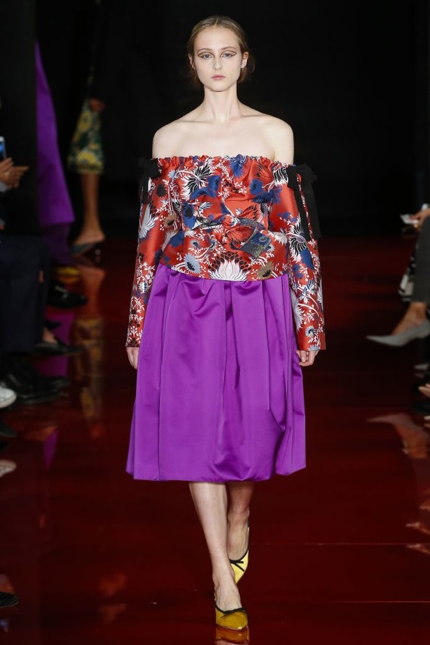 عرض روشاس لربيع وصيف 2018 باسبوع الموضة في باريس