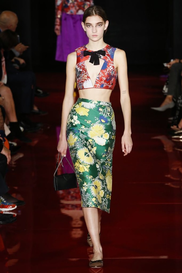 عرض روشاس لربيع وصيف 2018 باسبوع الموضة في باريس