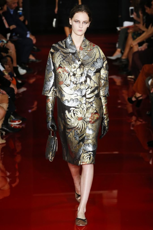 عرض روشاس لربيع وصيف 2018 باسبوع الموضة في باريس