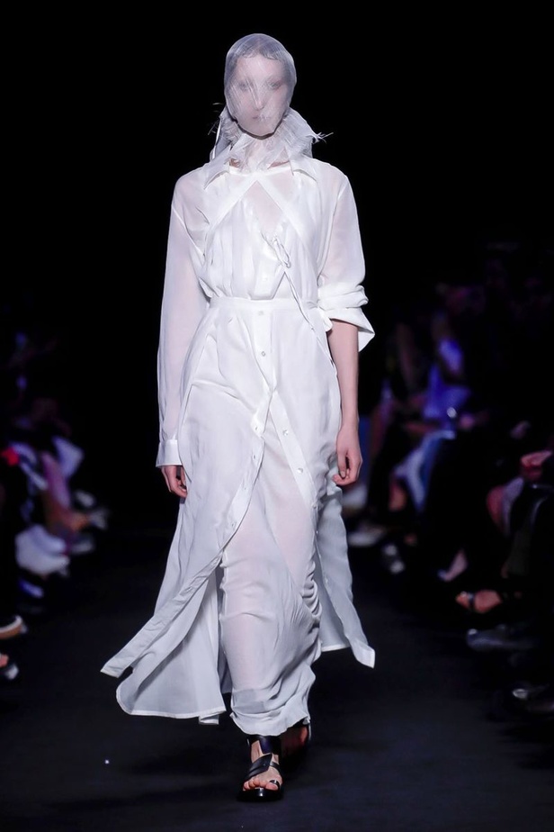 مجموعة Ann Demeulemeester لربيع وصيف ٢٠١٩!