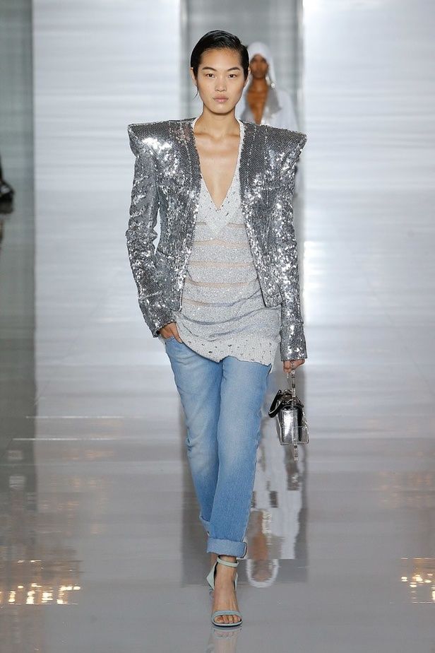 عرض أزياء Balmain لربيع وصيف 2019